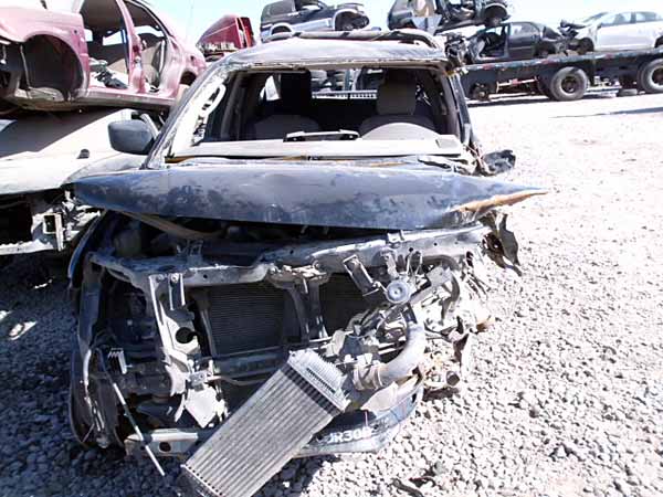  Nissan NAVARA 2010    EN DESARME