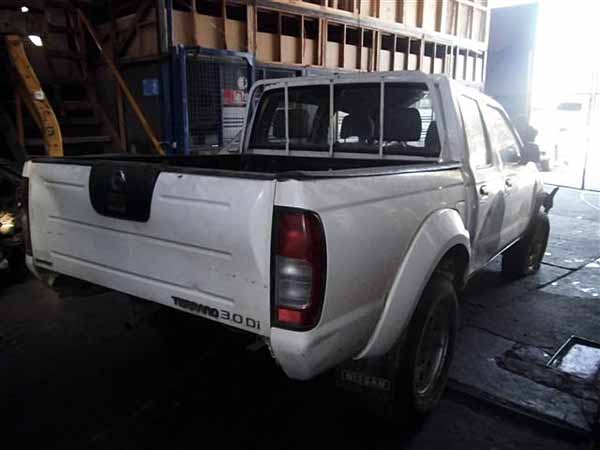  Nissan TERRANO 2005    EN DESARME