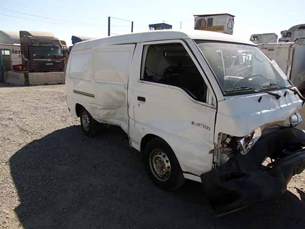 MAZA Mitsubishi L300 2010  USADO  EN DESARME