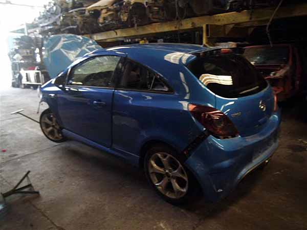CULATA Opel CORSA   USADA  EN DESARME