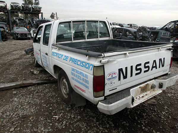  Nissan D21 2005    EN DESARME