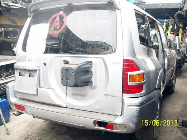  Mitsubishi MONTERO 2006    EN DESARME