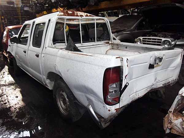  Nissan TERRANO 2010    EN DESARME