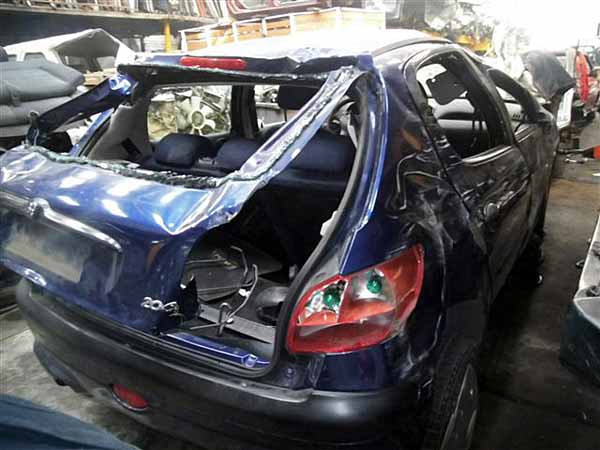  Peugeot 206 2003    EN DESARME