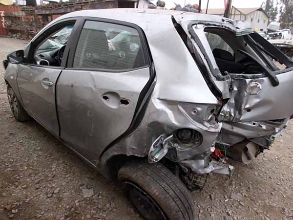  Mazda 2 2010    EN DESARME