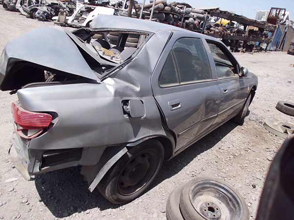 Peugeot 406 2004    EN DESARME