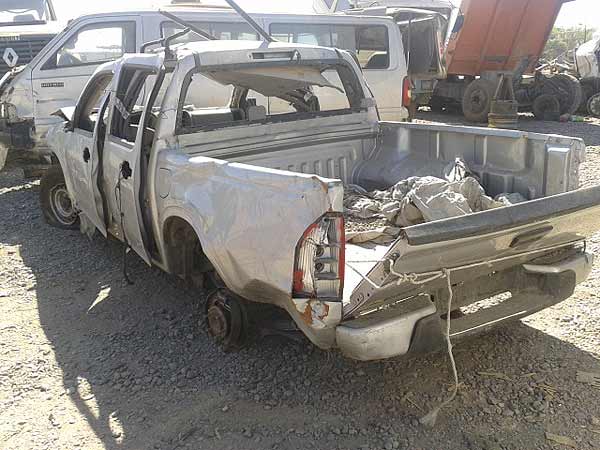  Chevrolet LUV 2007    EN DESARME