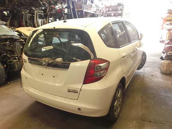CAJA DE CAMBIOS Honda FIT 2010  USADA  EN DESARME