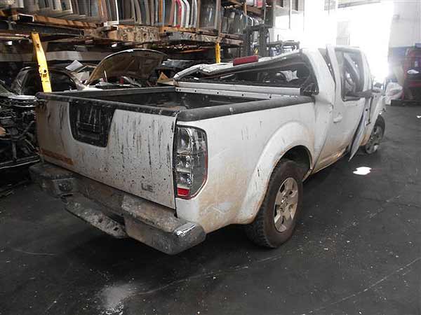  Nissan NAVARA 2010    EN DESARME