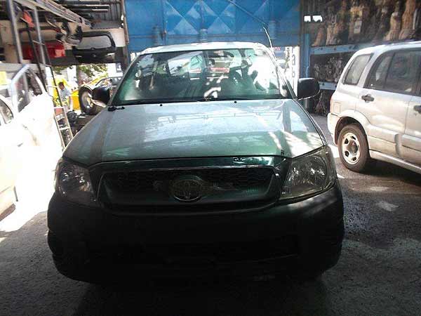  Toyota HILUX 2010    EN DESARME
