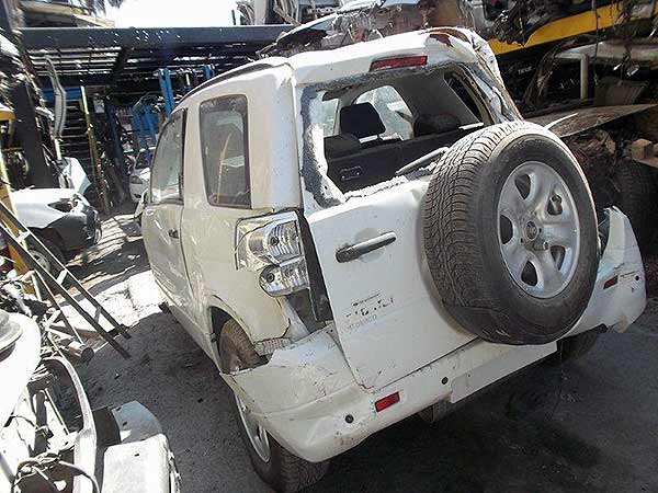  Suzuki GRAND VITARA  2012    EN DESARME
