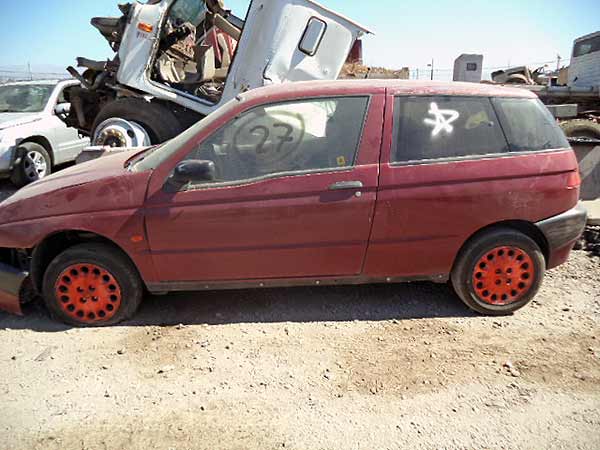 LLANTA Alfa Romeo 145 1995  USADA  EN DESARME