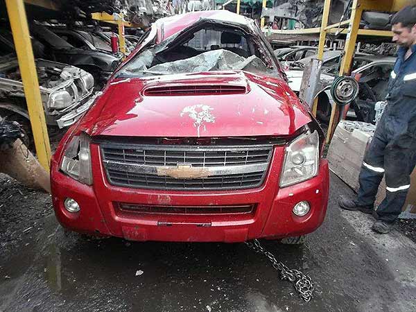  Chevrolet DMAX 2013    EN DESARME