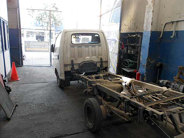  Hyundai PORTER 2006    EN DESARME