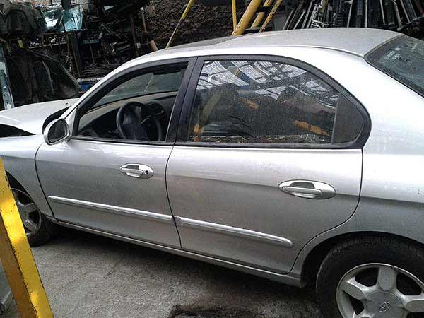  Hyundai SONATA 2002    EN DESARME