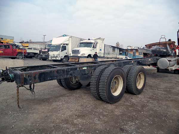 TOLVA Freightliner M2 2013  USADA  EN DESARME