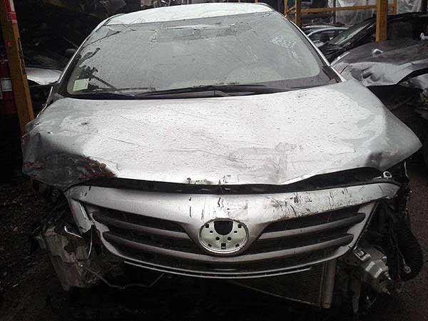  Toyota COROLLA 2011    EN DESARME