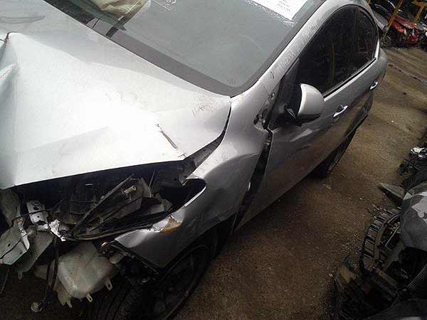  Mazda 2 2011    EN DESARME