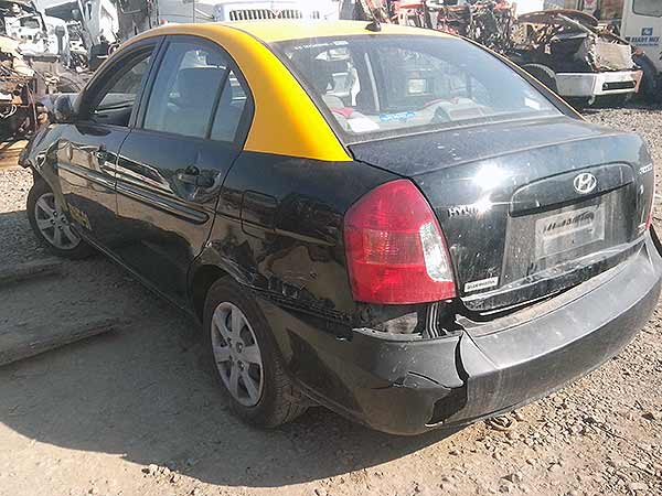  Hyundai ACCENT 2010    EN DESARME