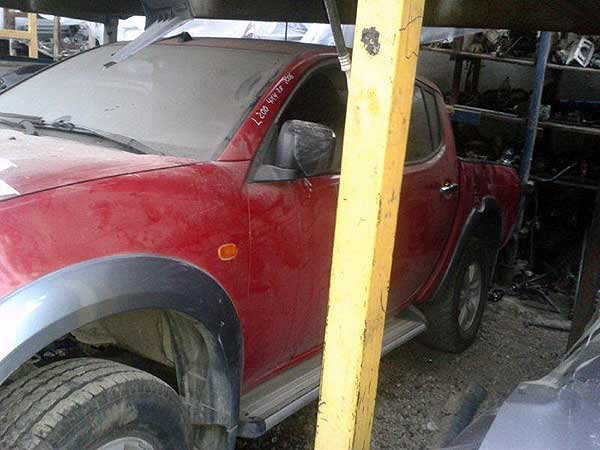  Mitsubishi L200 2006    EN DESARME