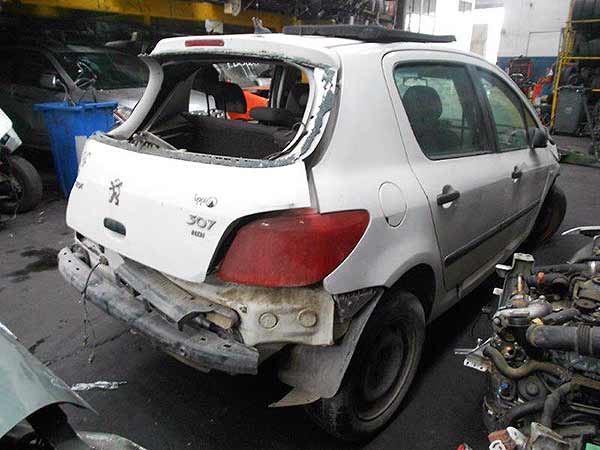  Peugeot 307 2004    EN DESARME