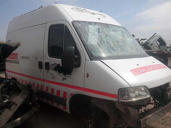 Peugeot BOXER 2004    EN DESARME