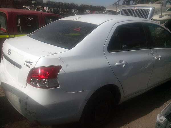  Toyota YARIS 2007    EN DESARME