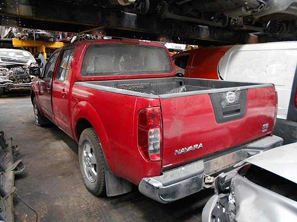  Nissan NAVARA 2010    EN DESARME