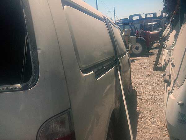  Kia BESTA 2007    EN DESARME