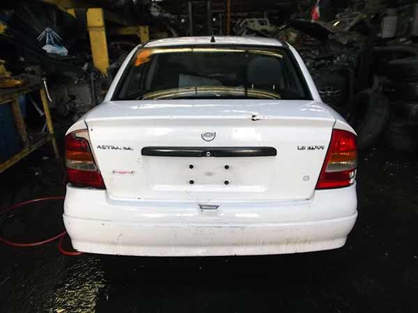  Chevrolet ASTRA 2001    EN DESARME