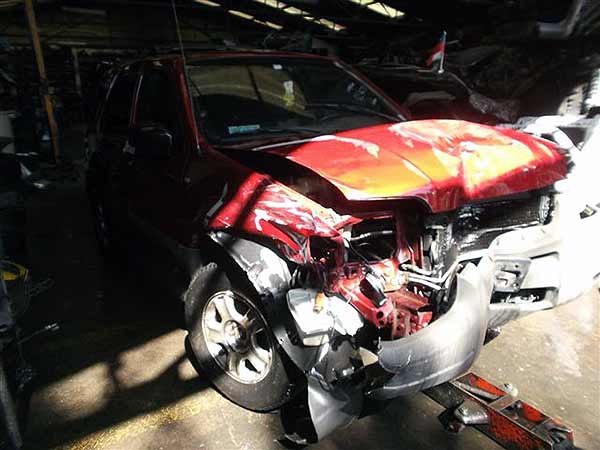  Ford ESCAPE 2001    EN DESARME