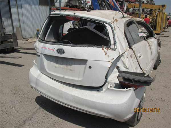  Kia Rio 2011    EN DESARME