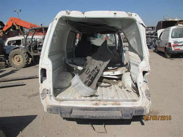 MAZA Mitsubishi L300 2013  USADO  EN DESARME