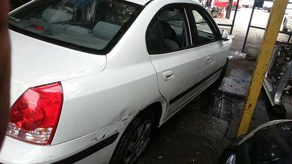 Hyundai ELANTRA 2006    EN DESARME