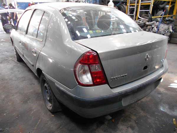 CAPOT Renault CLIO 2005  USADO  EN DESARME