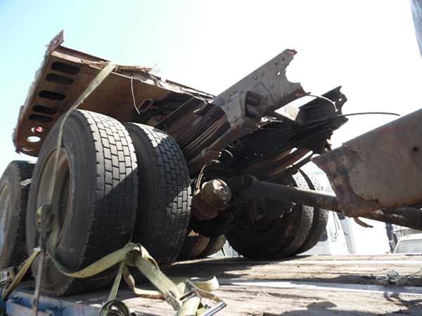  Volvo F12 1995    EN DESARME