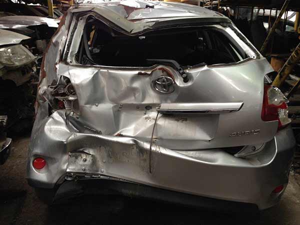  Toyota AURIS 2011    EN DESARME