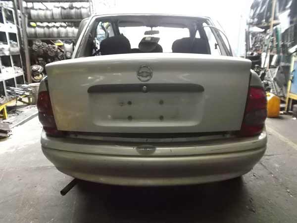  Chevrolet CORSA 2005    EN DESARME