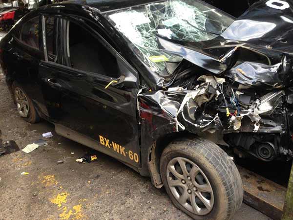  Hyundai ACCENT 2012    EN DESARME