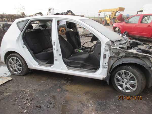  Hyundai i30 2009    EN DESARME
