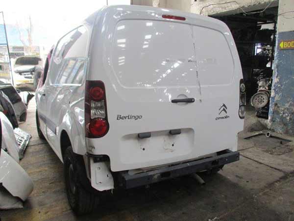 COMPRESOR AIRE ACONDICIONADO Citroen BERLINGO 2015  USADO  EN DESARME