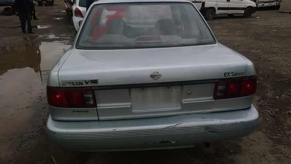  Nissan SENTRA 1998    EN DESARME