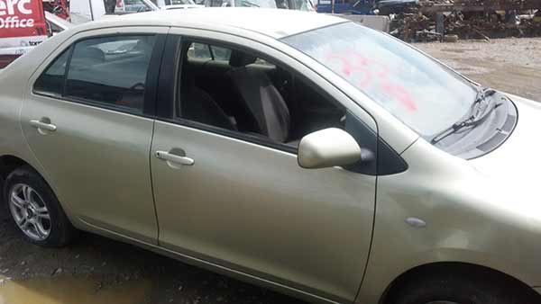  Toyota YARIS 2007    EN DESARME