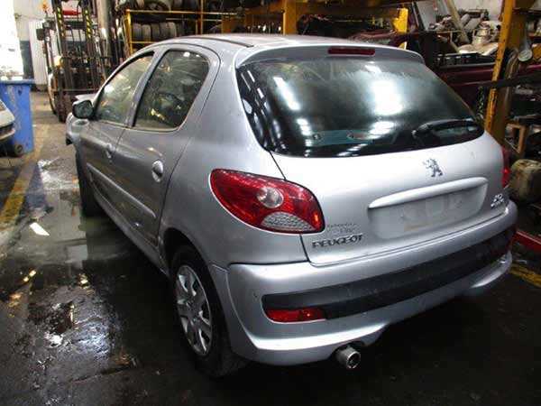  Peugeot 207 2011    EN DESARME