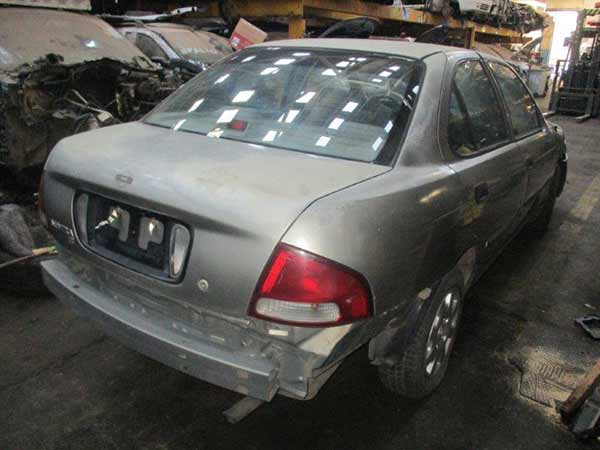  Nissan SENTRA 2003    EN DESARME