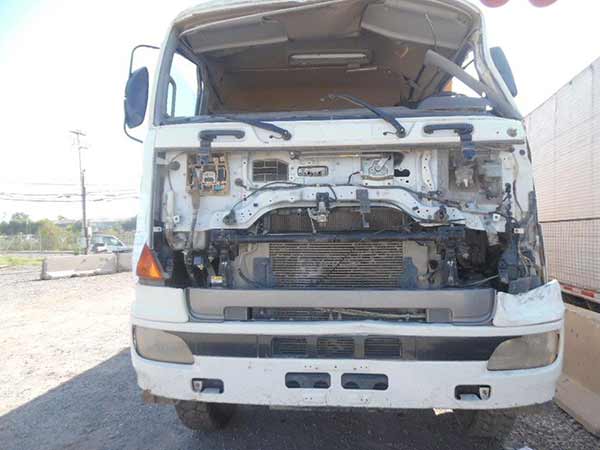 ESTANQUE DE PETROLEO Hino ZS 2012  USADO  EN DESARME