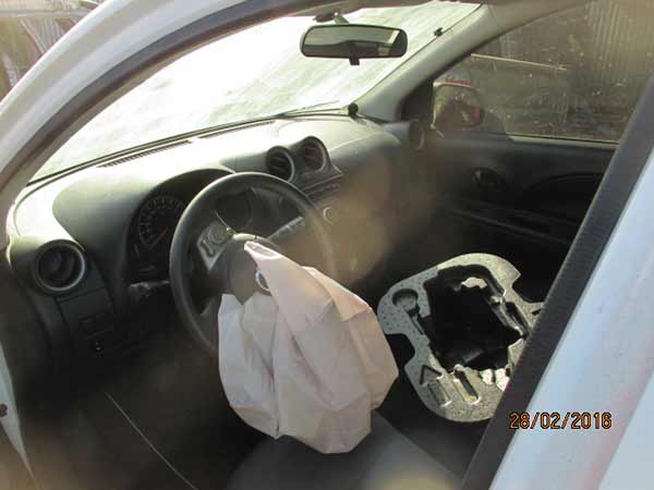  Nissan MARCH 2013    EN DESARME