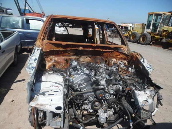  Toyota 4RUNNER 2015    EN DESARME