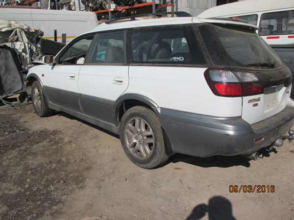 RADIADOR Subaru OUTBACK   USADO  EN DESARME