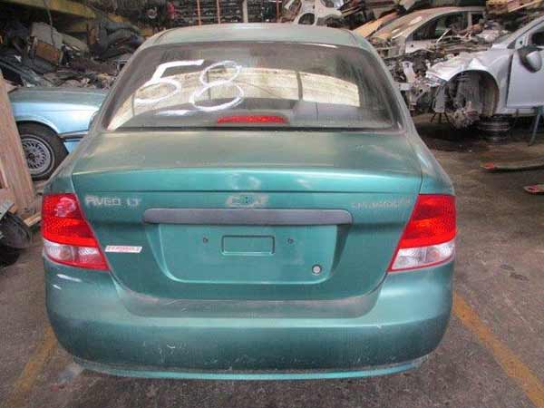  Chevrolet AVEO 2004    EN DESARME